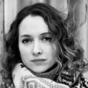 Pinar Dinc, photo.
