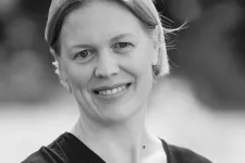 Black and white photo of Annika Fredén. Photo.