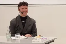 Malte Breiding, photo.