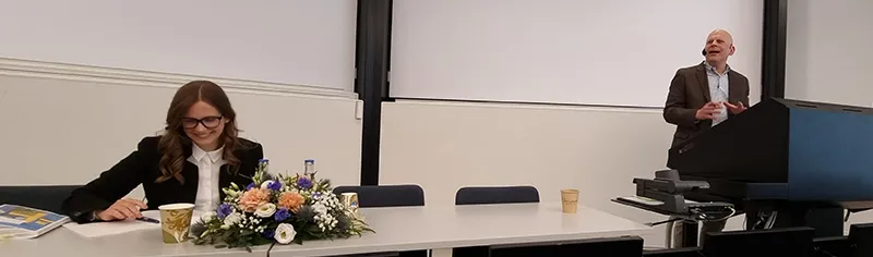 Jana Wrange and external reviewer Professor Jan Ångström the Swedish Defence University, photo.